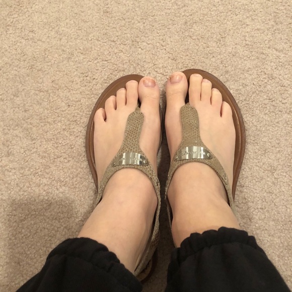 Michael Kors alligator sandals. - Picture 3 of 5